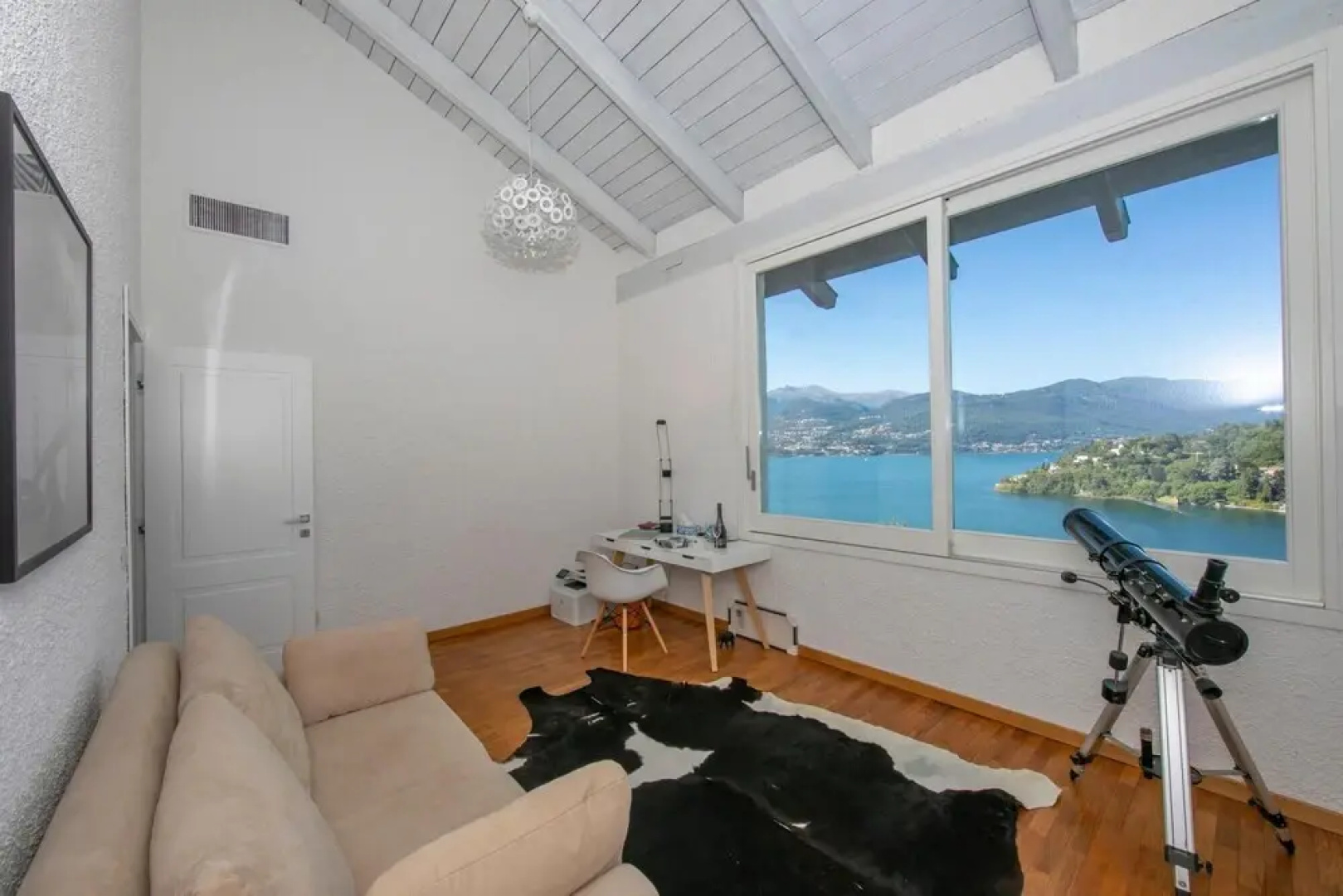 Villa Al Golfo Pool and View