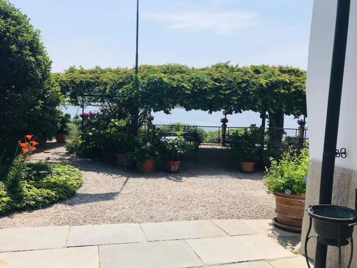 Casa Al Vicolo Di Ranco 50mt From Beach - Happy Rentals