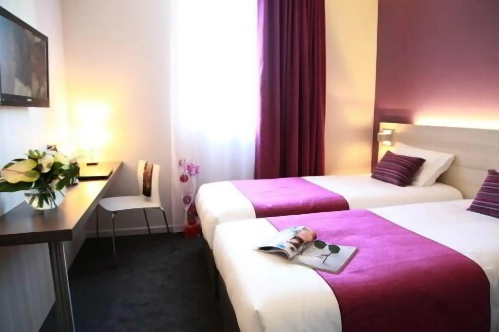 Brit Hotel Vannes-Theix