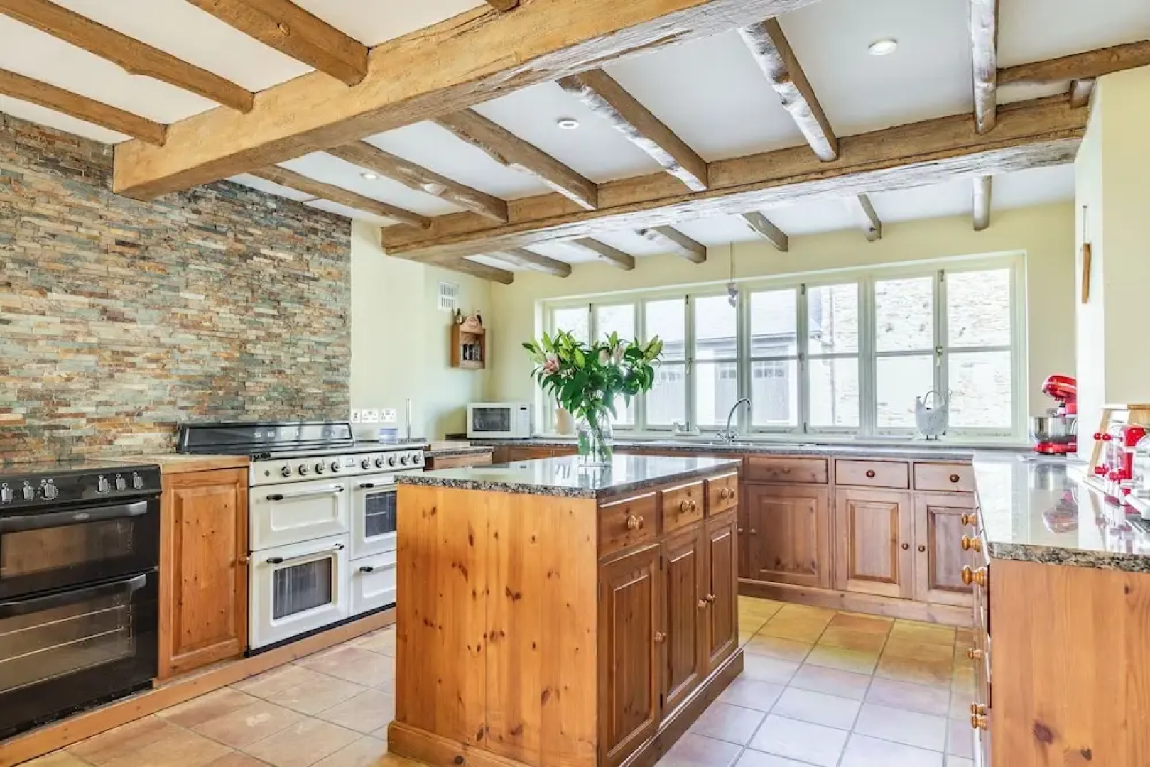 Tregoninny Vineyard and Woodland Farmhouse