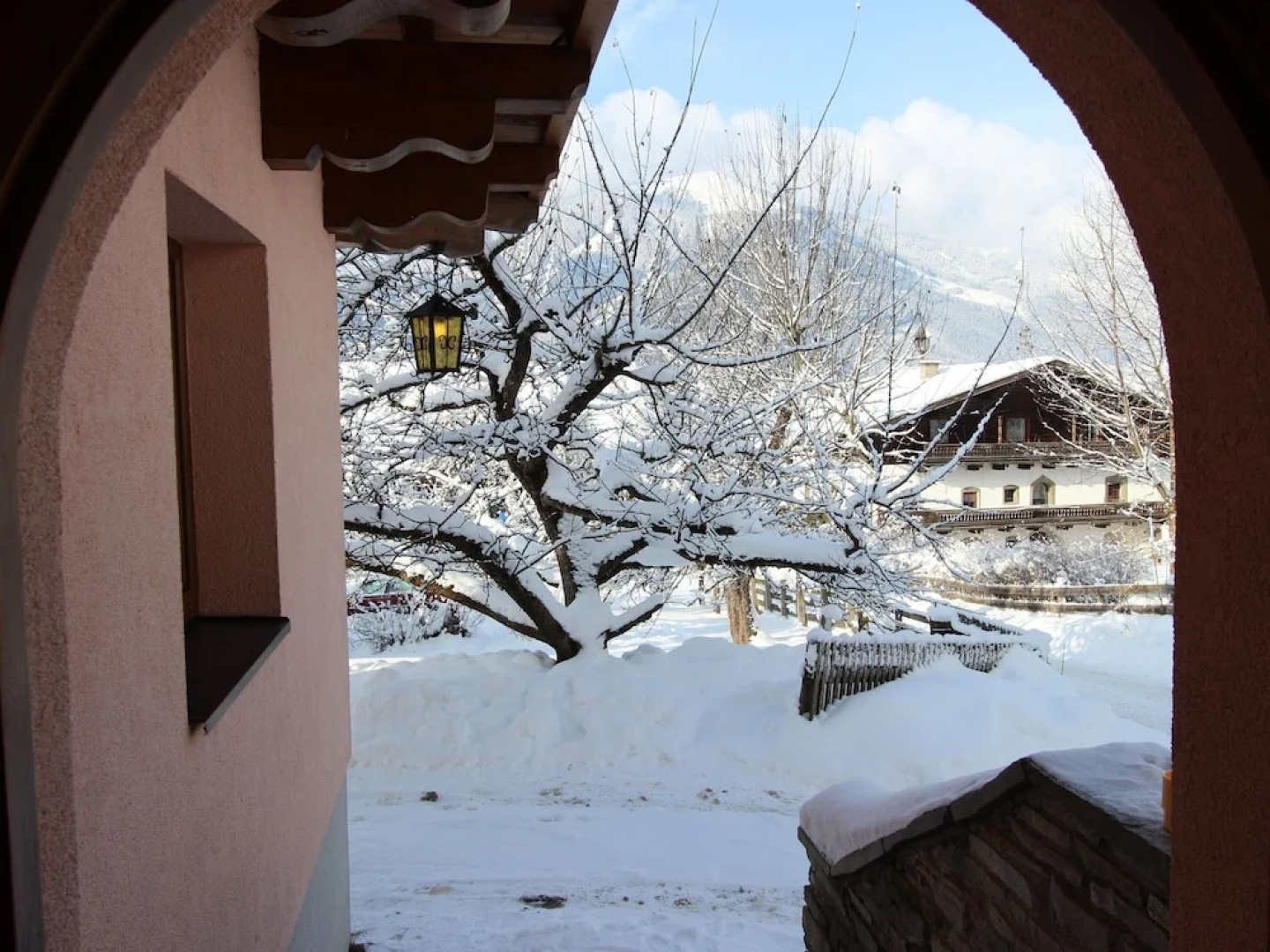 Cozy Holiday Home in Maishofen Near Ski Area