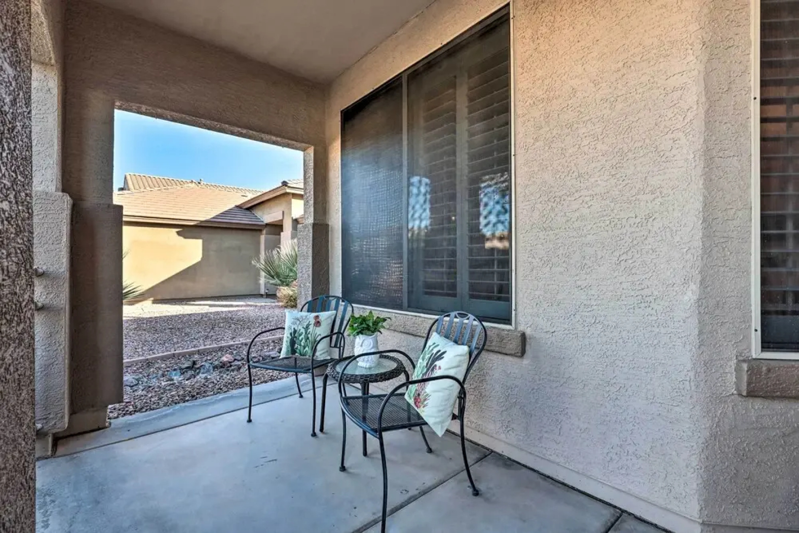 Heated Pool, Gas Grill & Yard: Phoenix Retreat!