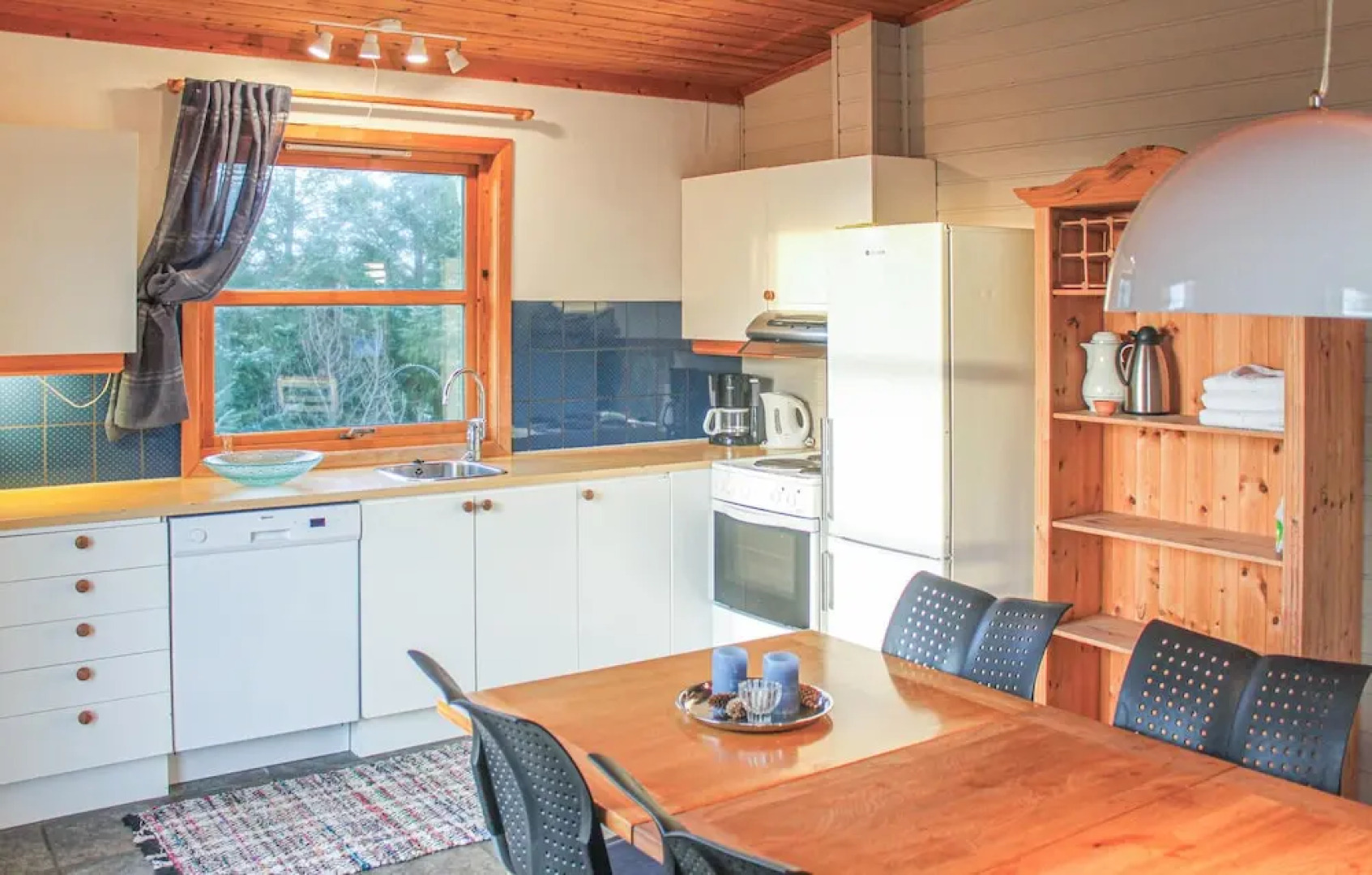 Beautiful Home in Haugesund With Sauna, Wifi and 3 Bedrooms