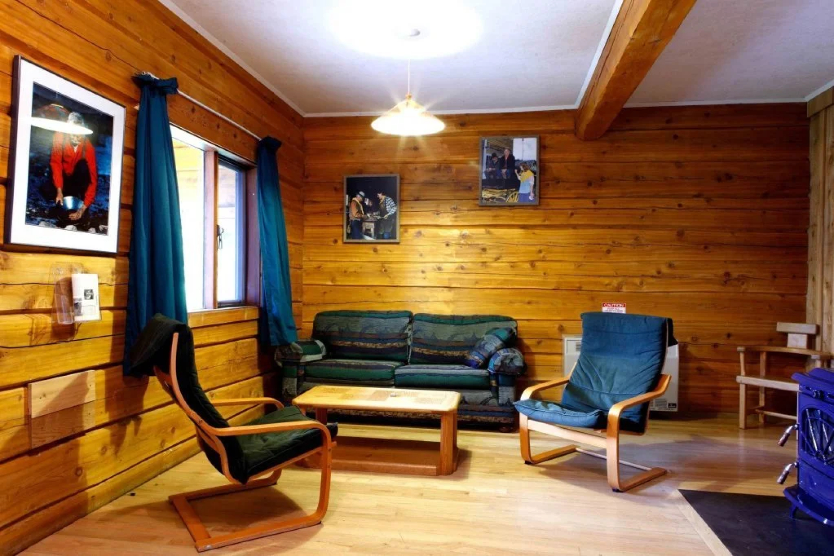 Becker's Lodge Bowron Lake Adventures Resort