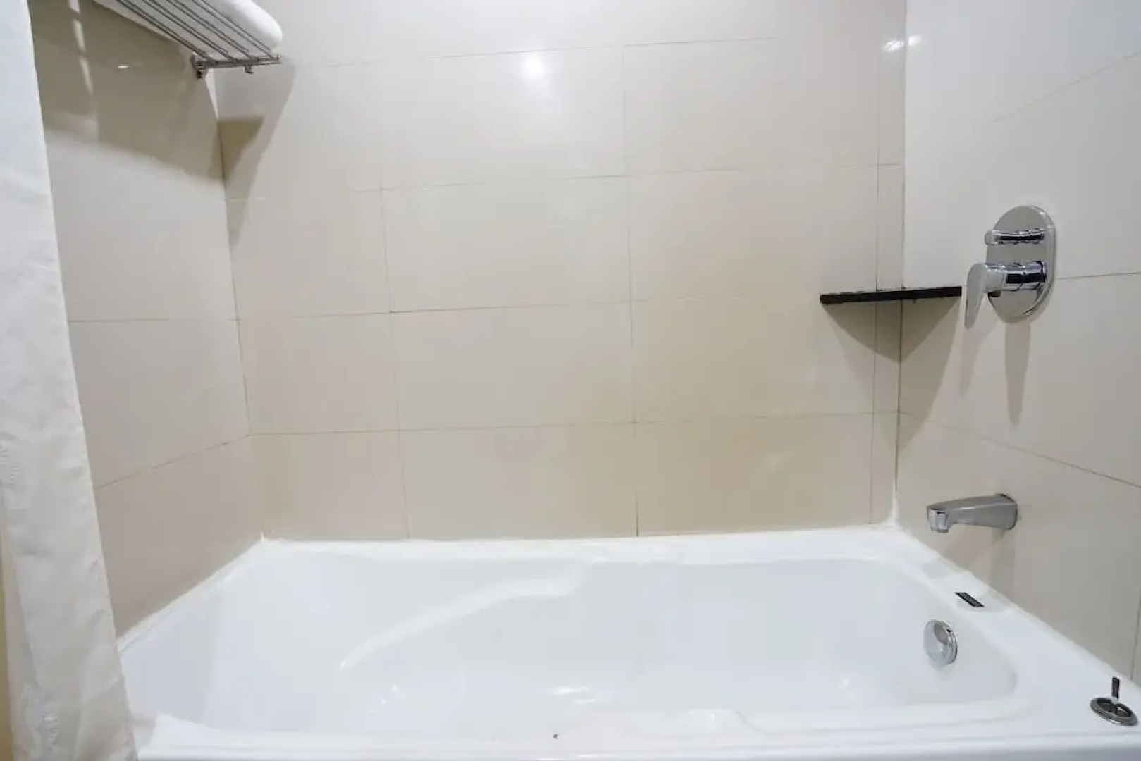 ZEN Rooms near Harbour Bay