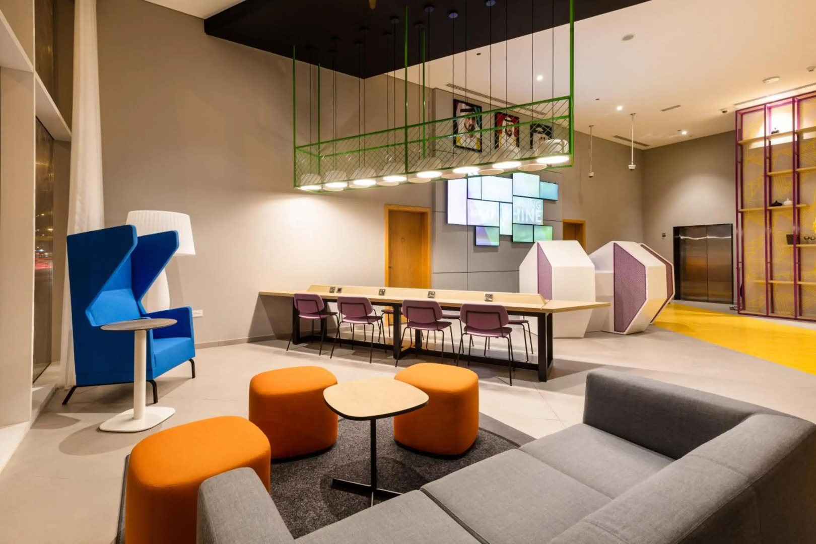 Studio M Arabian Plaza Hotel & Hotel Apartments