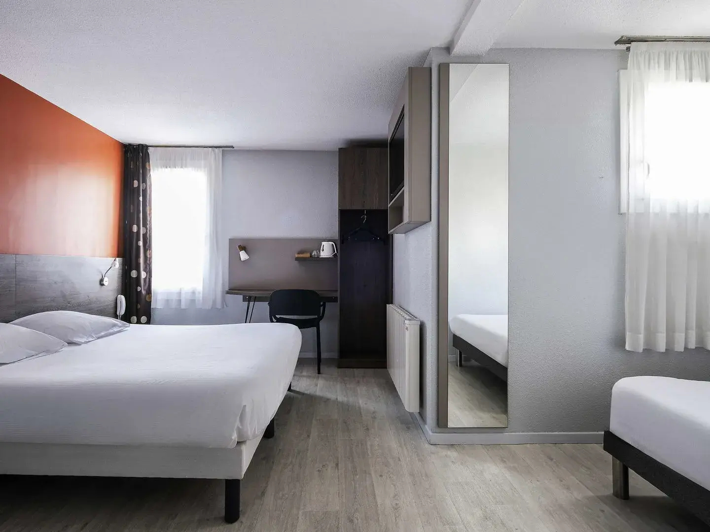 greet Hotel Massieux Lyon Nord