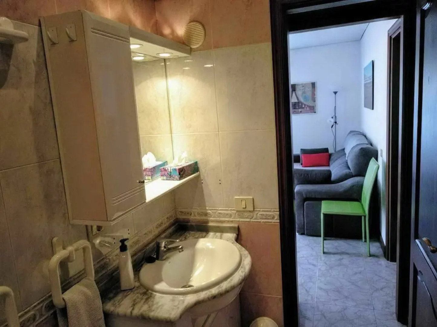 La Casa del Sol, Abades