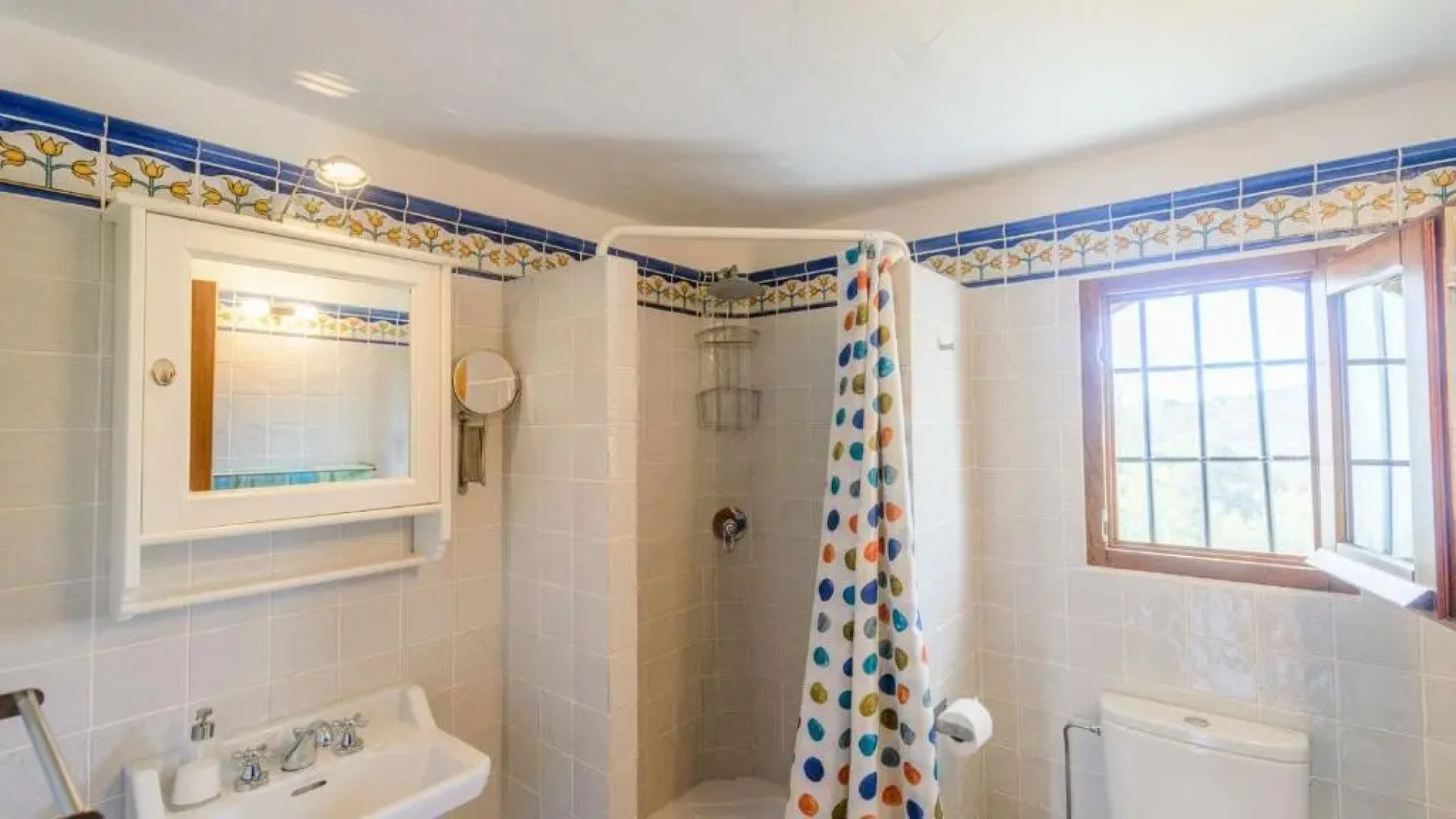 Finca Colores en el Viento Frigiliana by Ruralidays