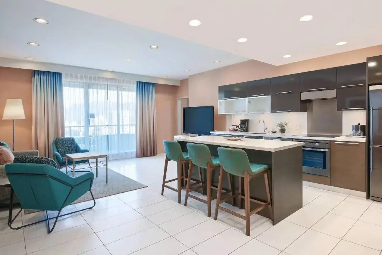 Residence Inn by Marriott Vancouver Downtown