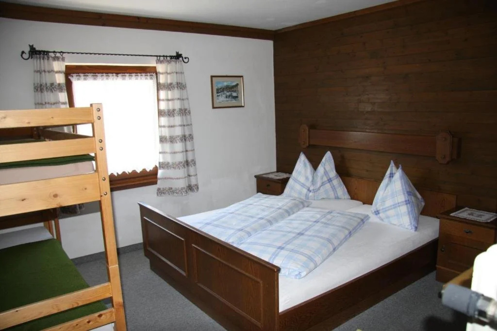 Apartments & Einkehr Kapelln