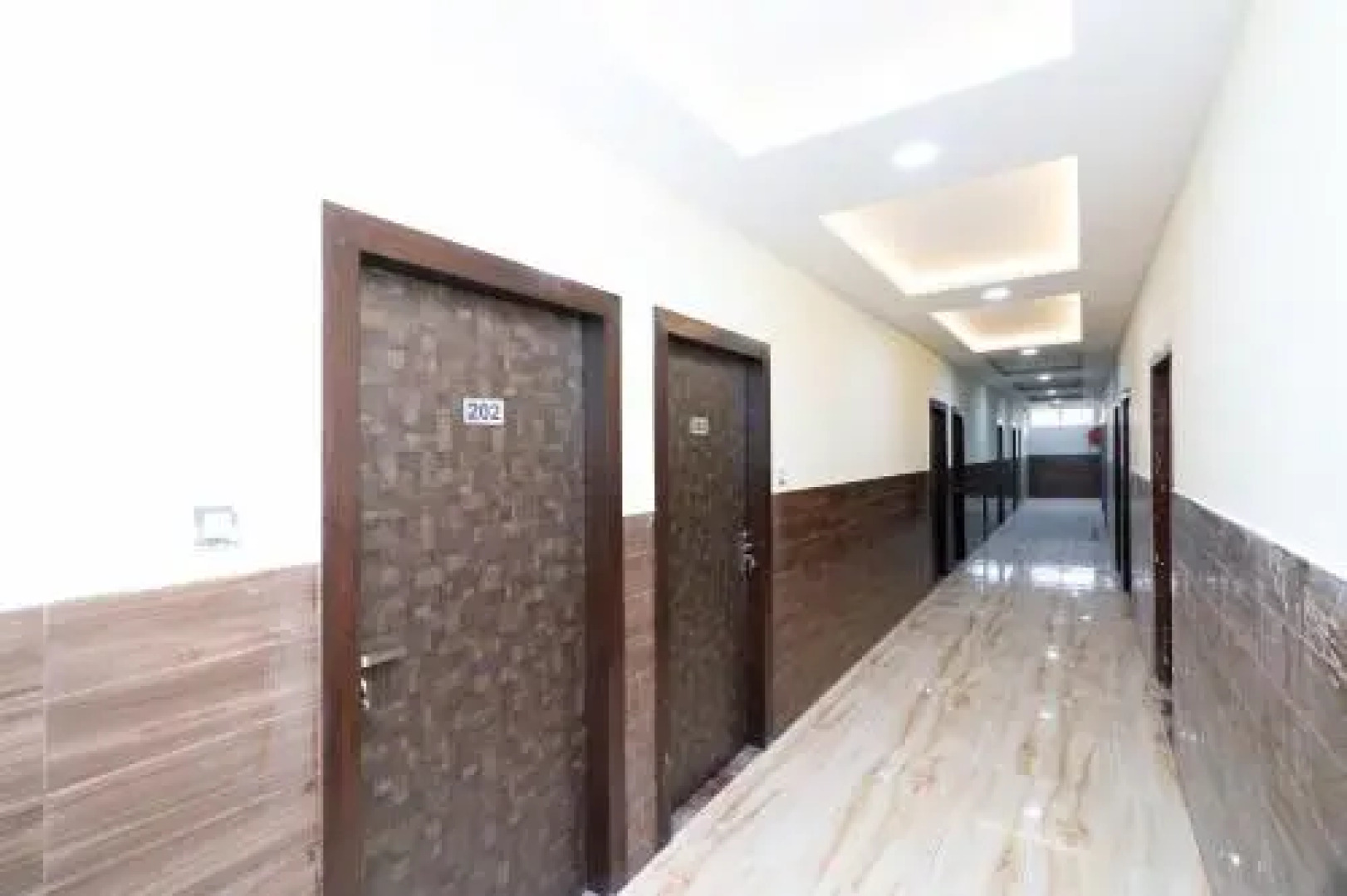 Capital O 19840 Hotel Centre Point