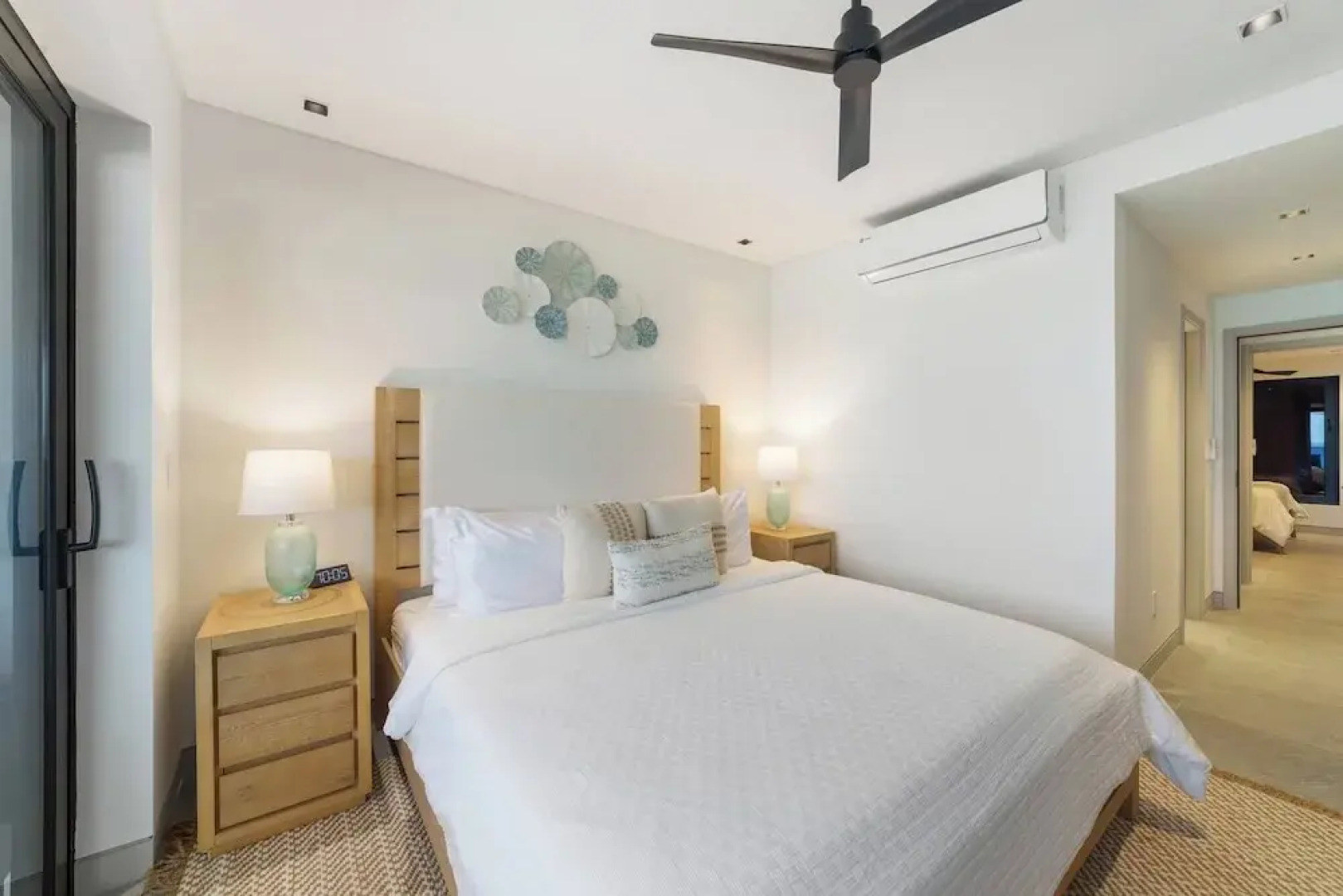 Allure #502 - 2bd By Zenbreak