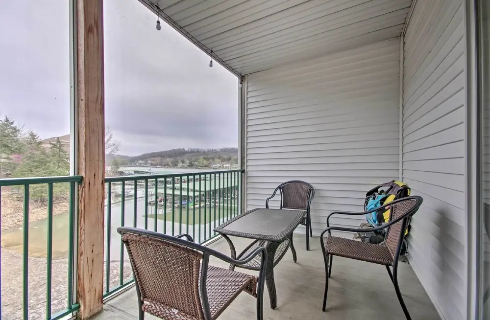 Spacious Lakefront Condo w/ Views in Camdenton!