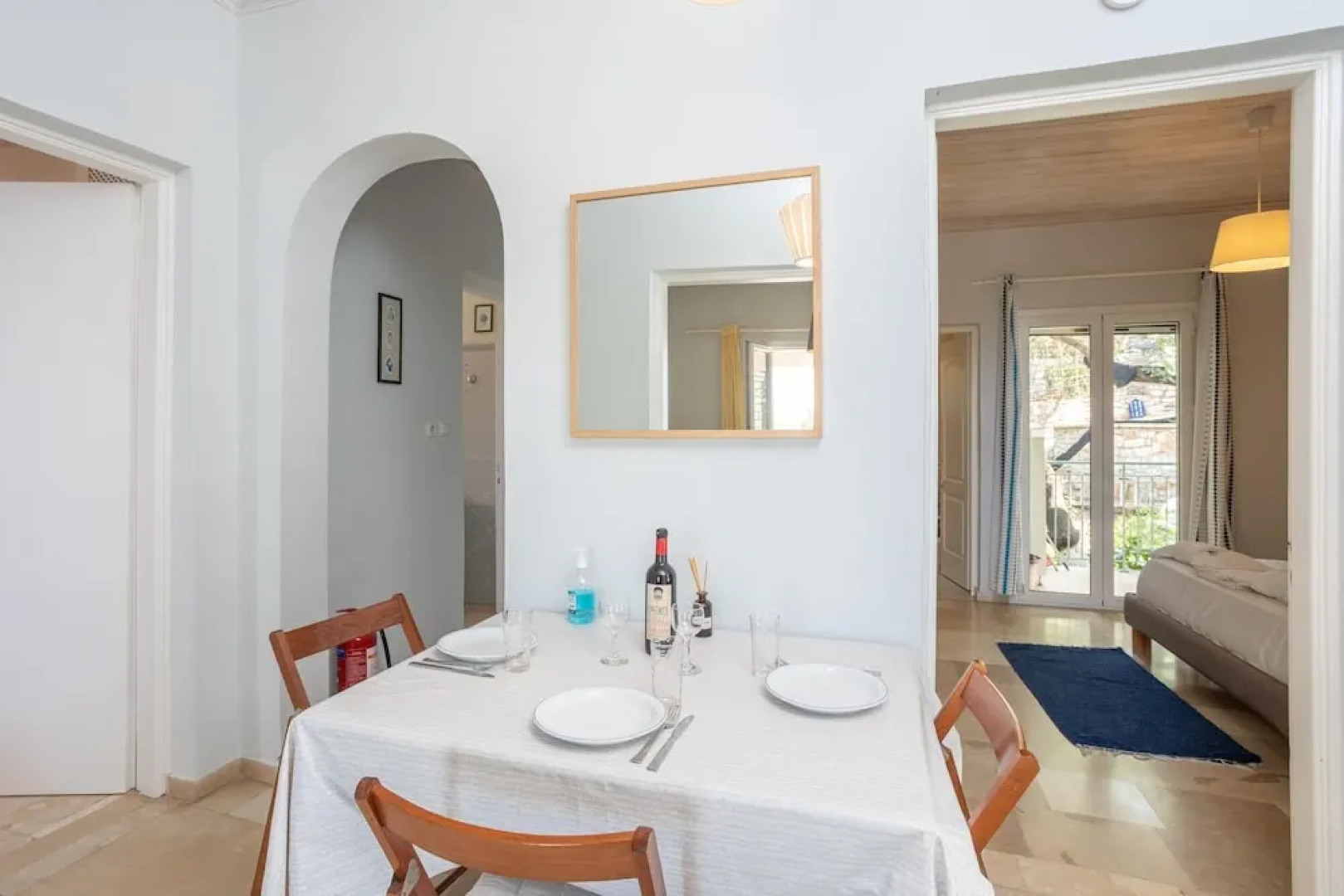 Persephone Large Private Pool Walk to Beach Sea Views A C Wifi Car Not Required - 196