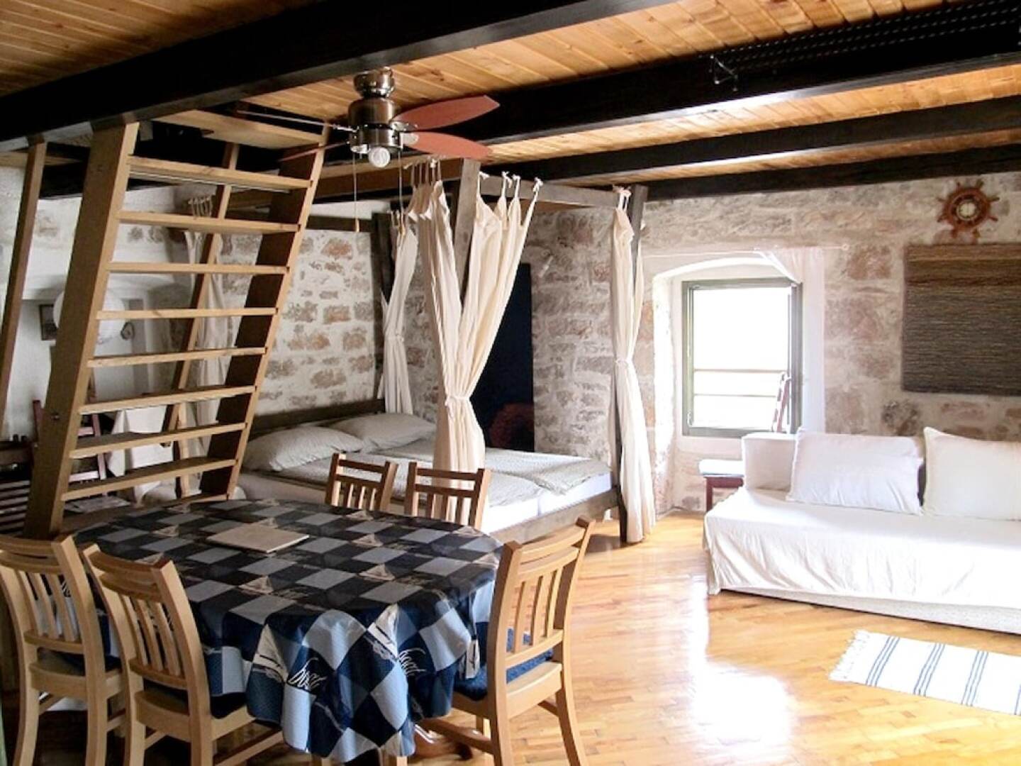 Apartment With 2 Bedrooms in Betina, With Wonderful sea View, Furnishe