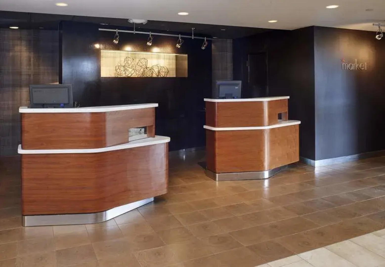 Courtyard by Marriott Milwaukee Brookfield