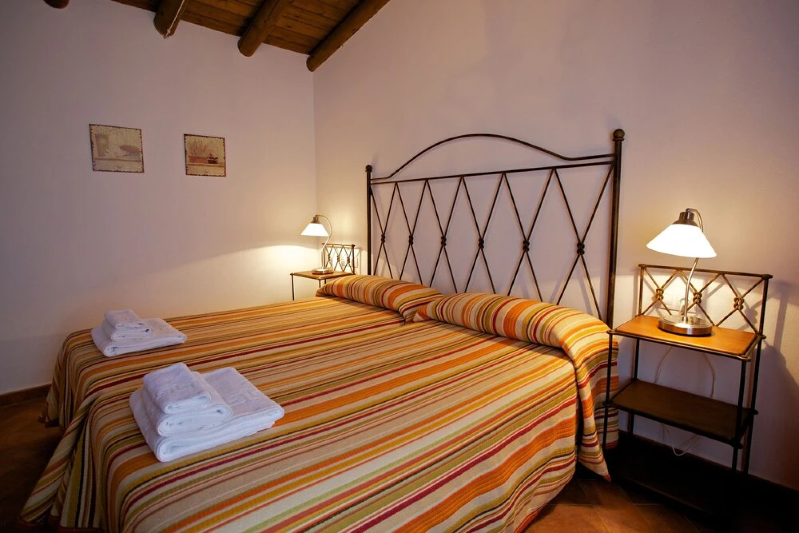 Casas El Rincón De Las Tobas