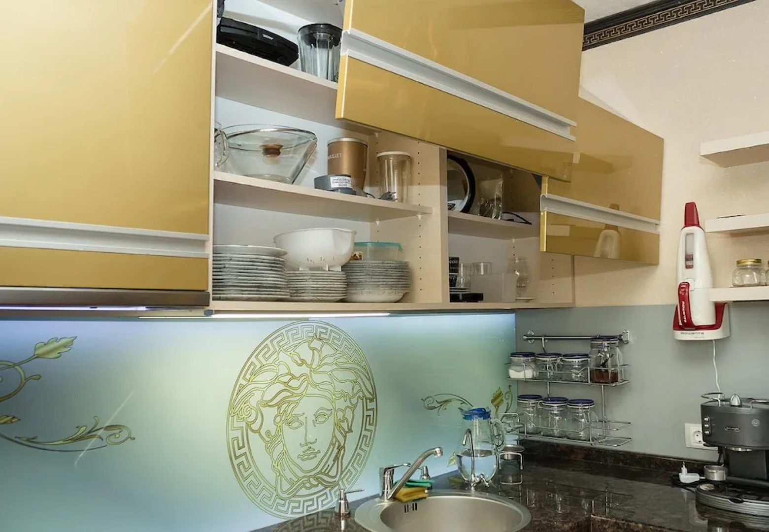 FM Luxury 3-BDR Penthouse with Pool & Terrace in Complex Katerina 1