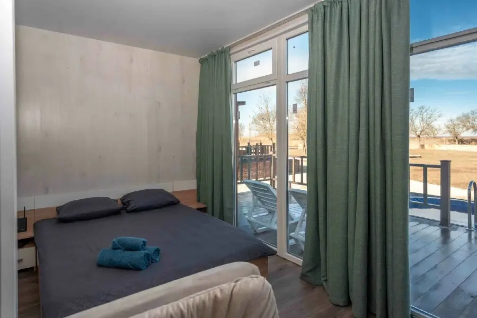 Аскания Вилладж