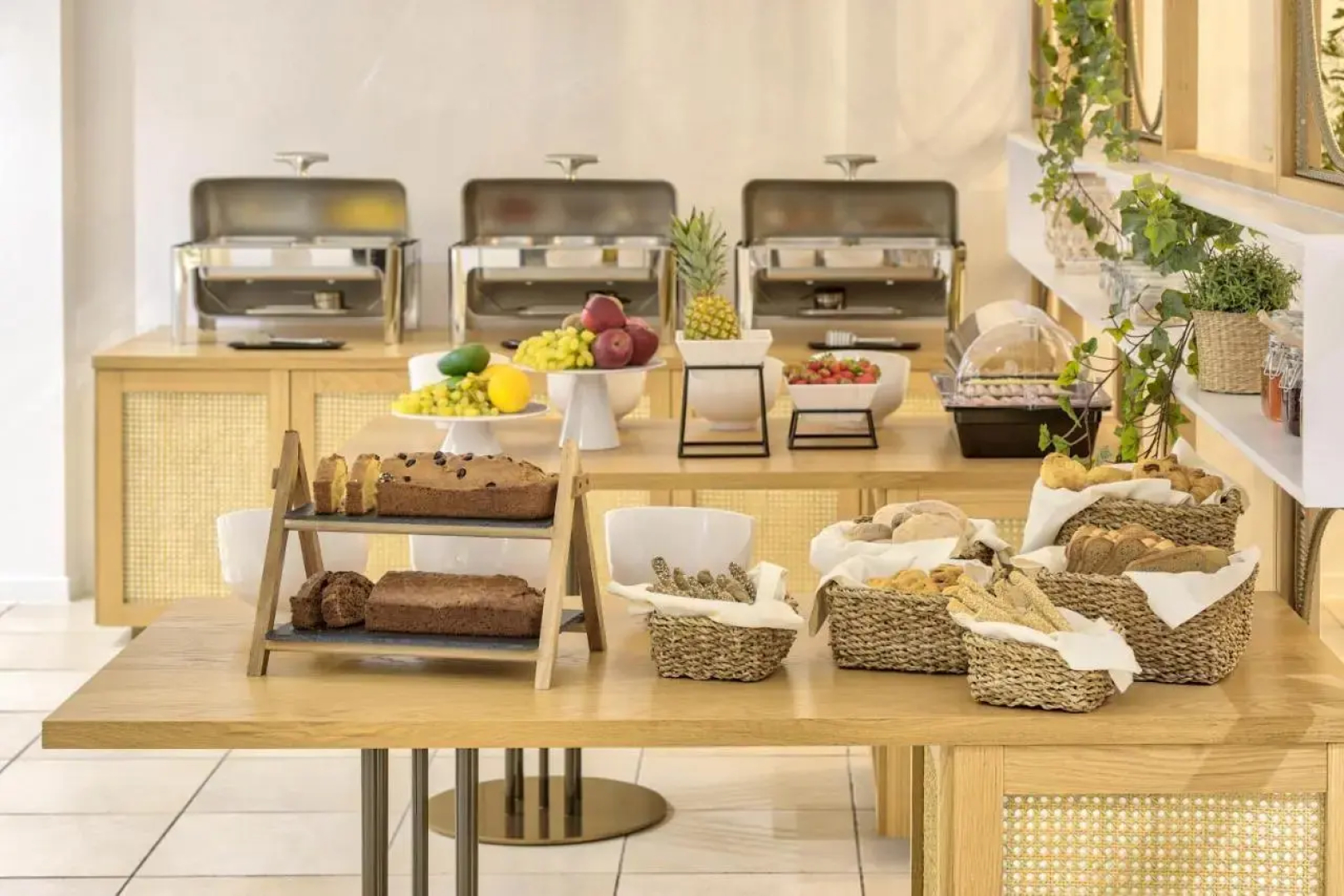 Arkadia Luxury Hotel Apartments
