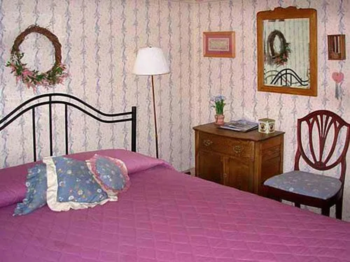 The Combes Family Inn