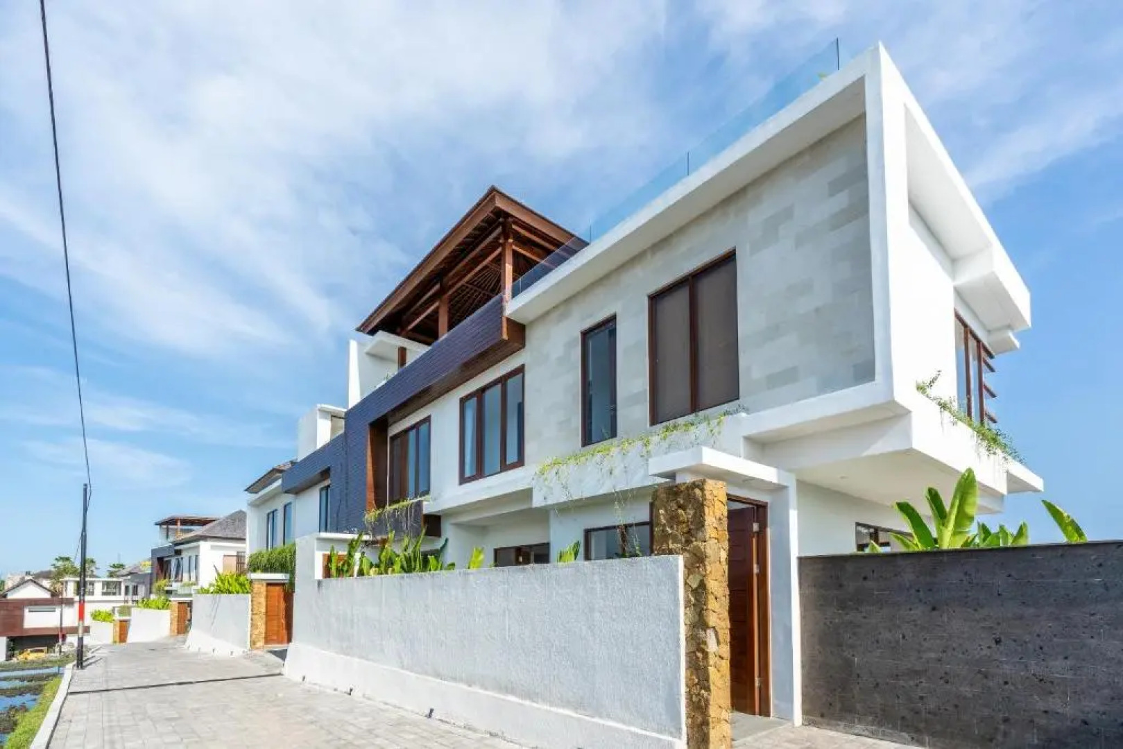 Om Cemagi Beach Villa