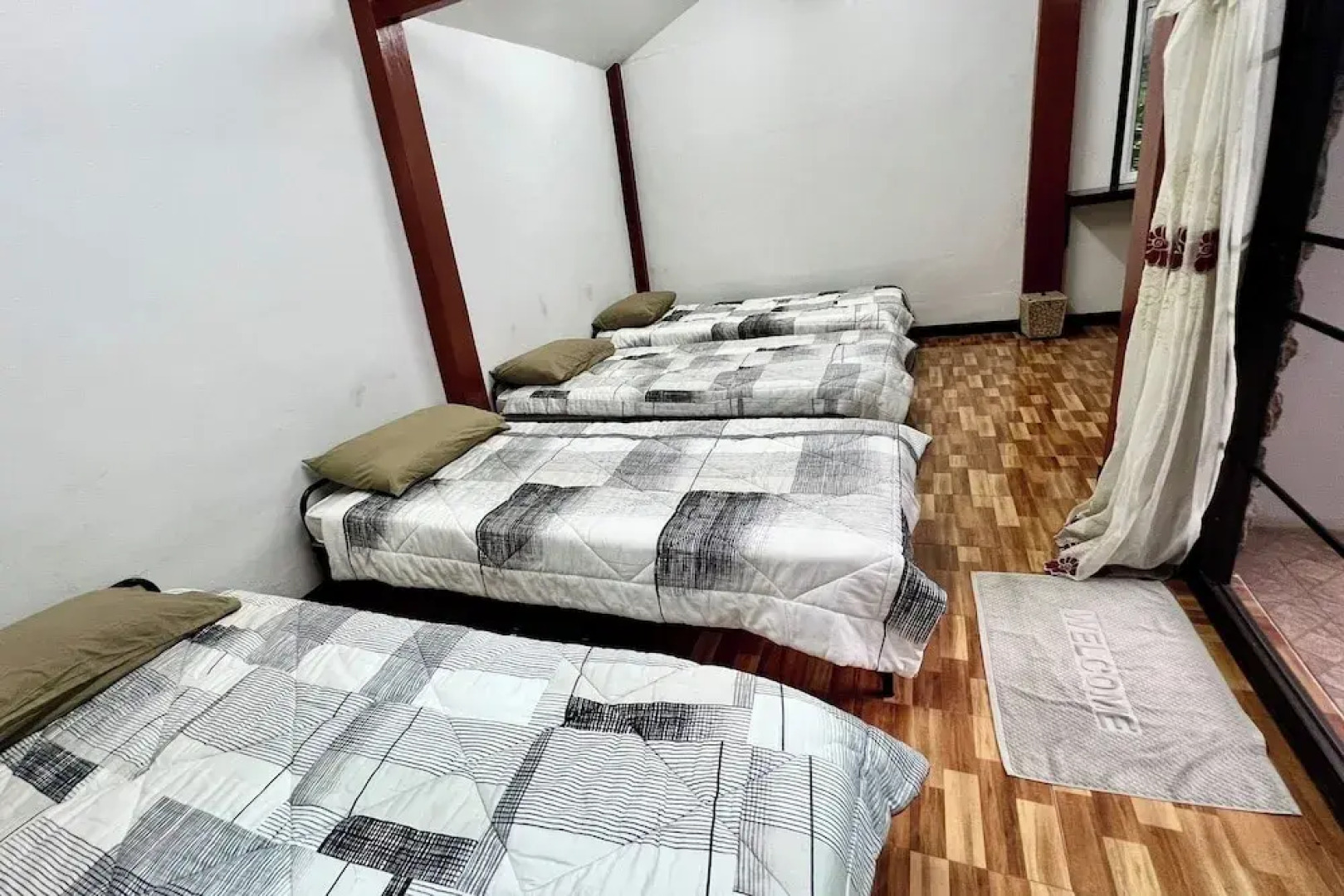 The Cascade - Mae Taeng Waterfall Bungalows