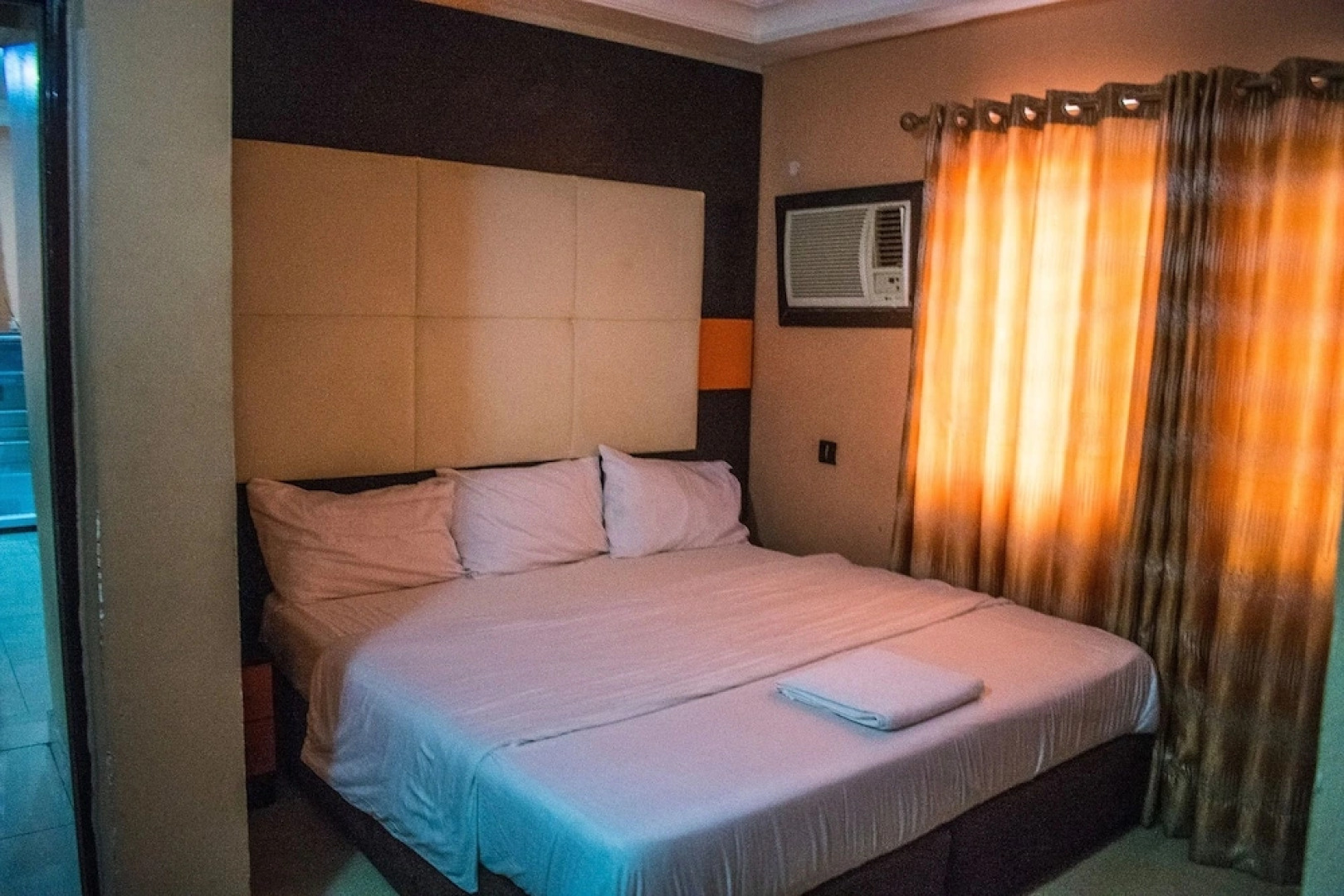 Aeroville Apartments