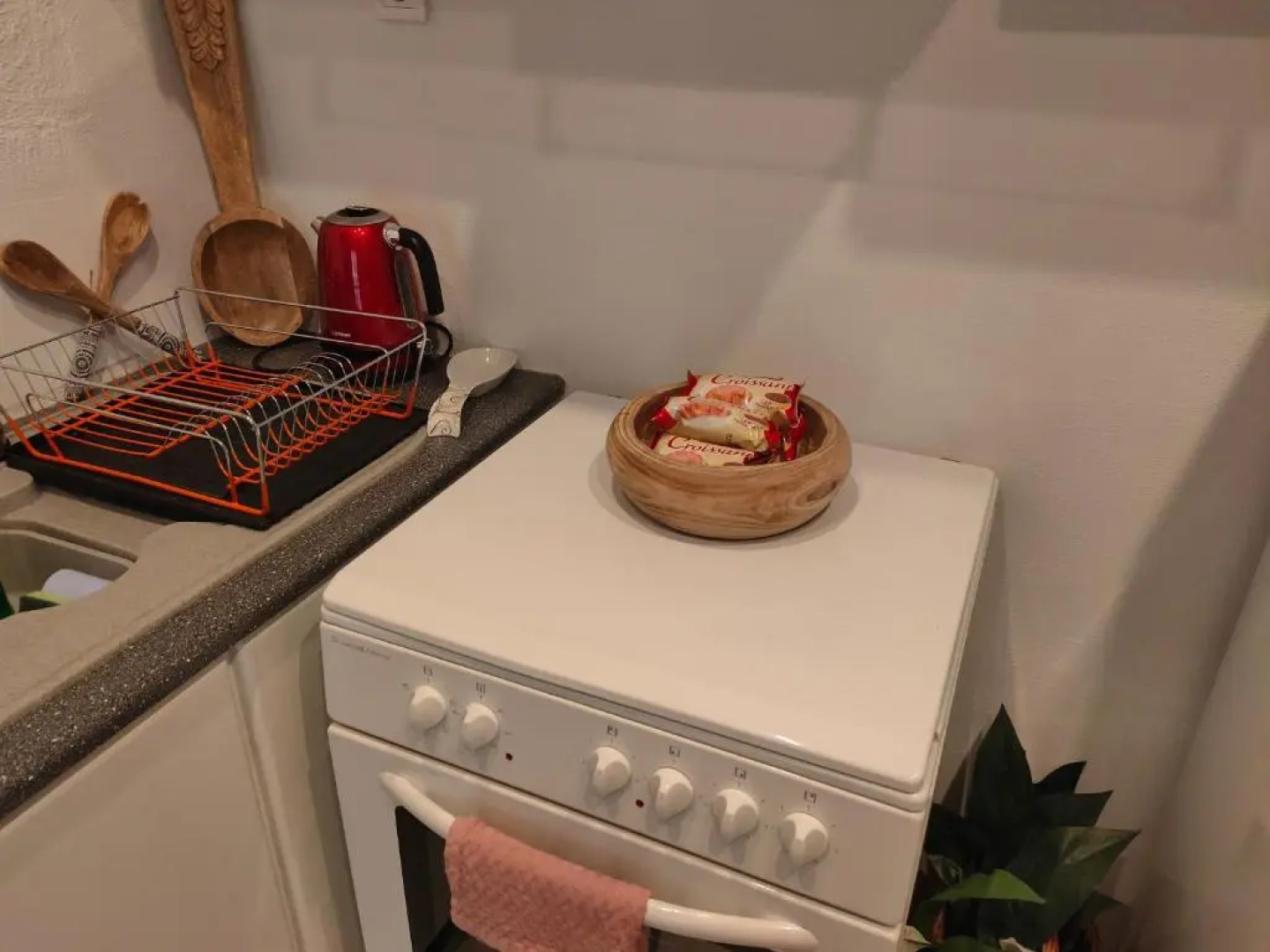 Athens Riviera apt with seaview, 15' to Acropolis