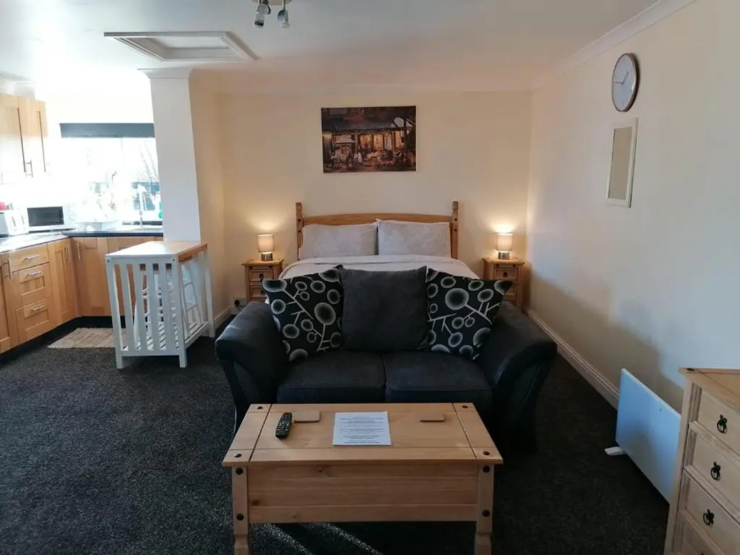 Sherwood Studio Annexe 1 Bedroom Entire Property