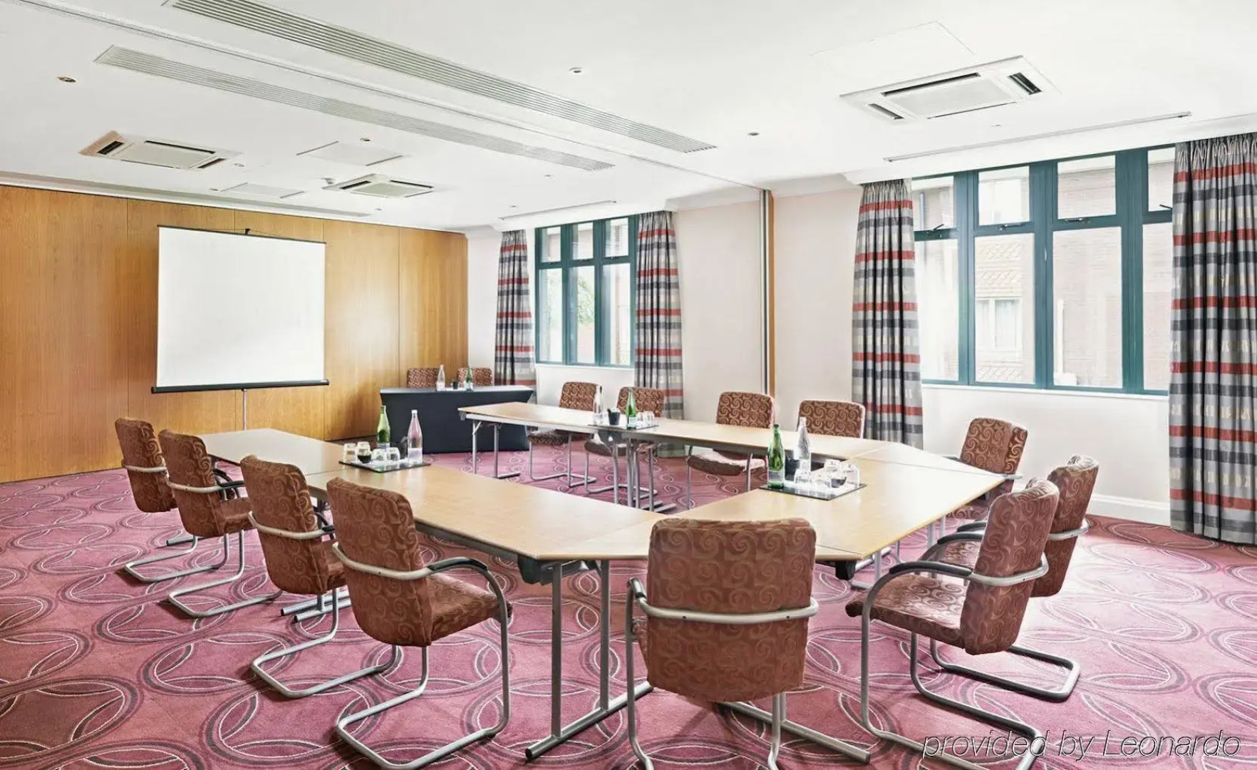 Leonardo Hotel East Midlands Airport