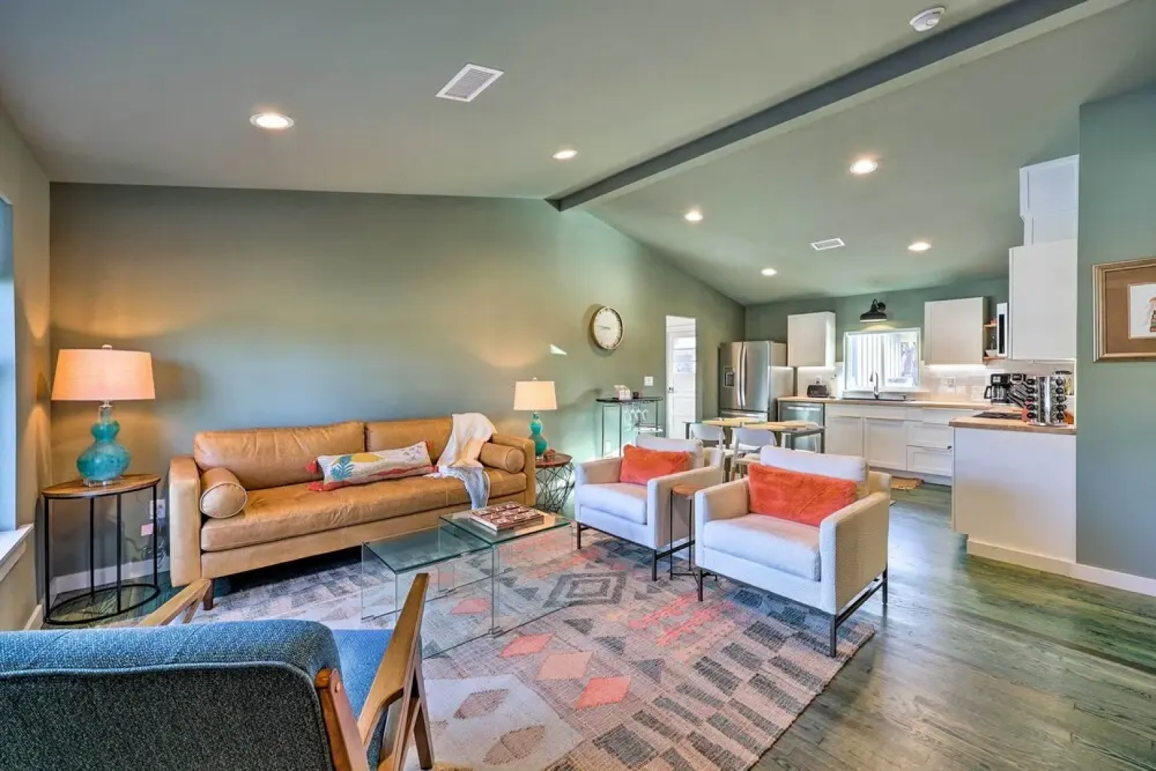 Modern Bentonville Home: Mountain Biker's Paradise