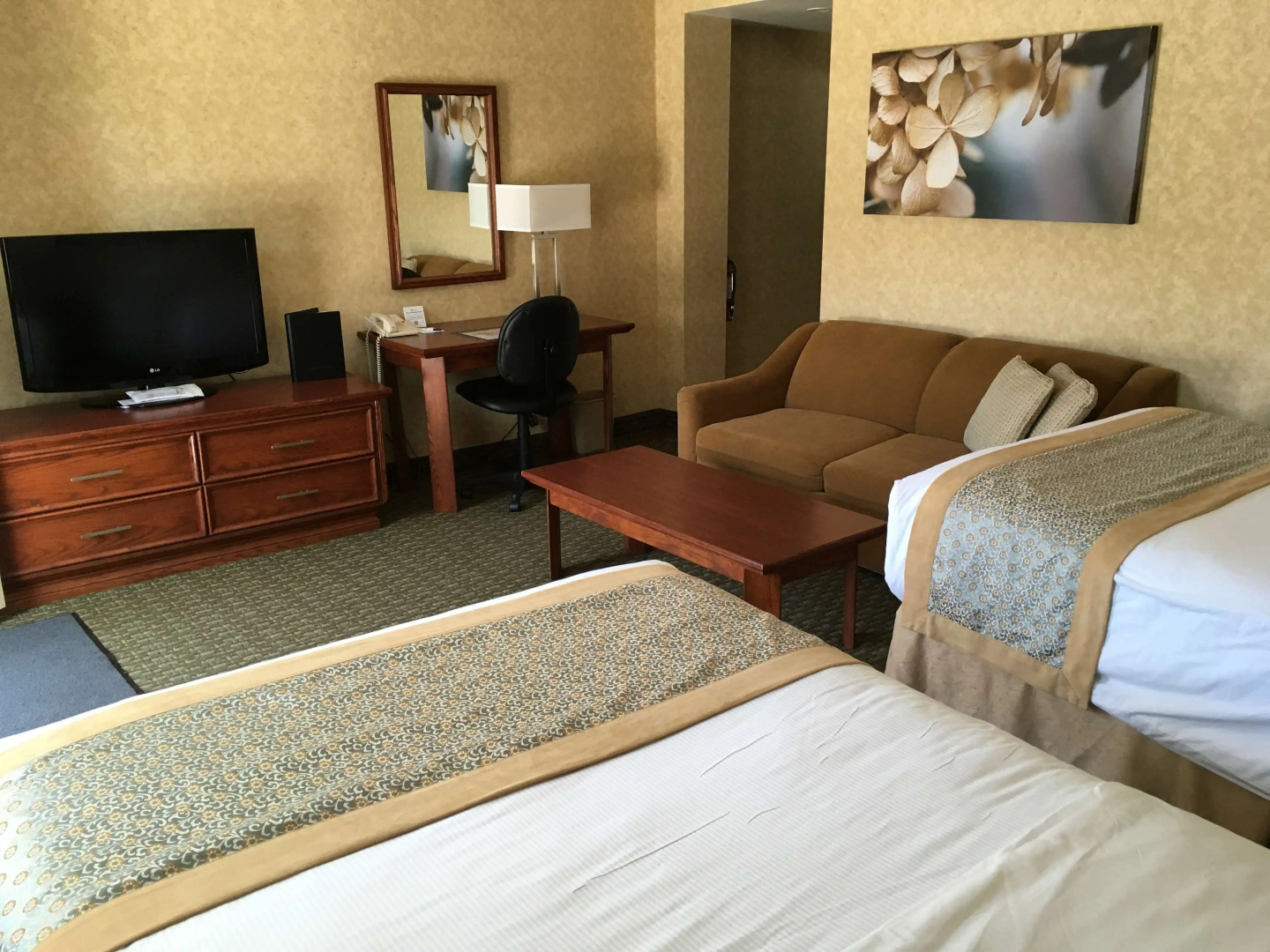 Best Western Voyageur Place Hotel