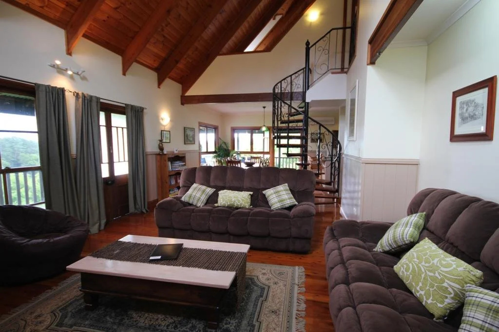 Shenanigans Spur Cottage