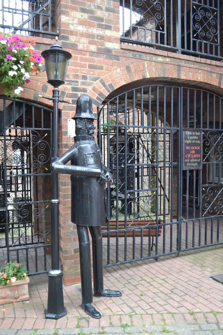 The Exchange Coach House Inn