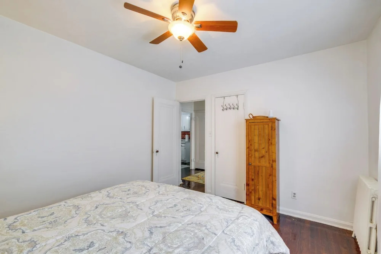 South Euclid Apt < 10 Mi to Downtown Cleveland!