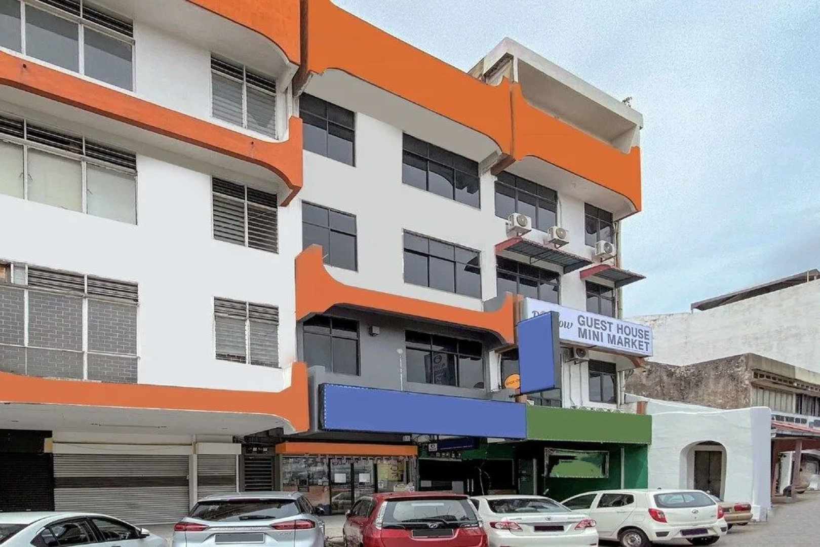 Spot On 90123 Rainbow Guest House