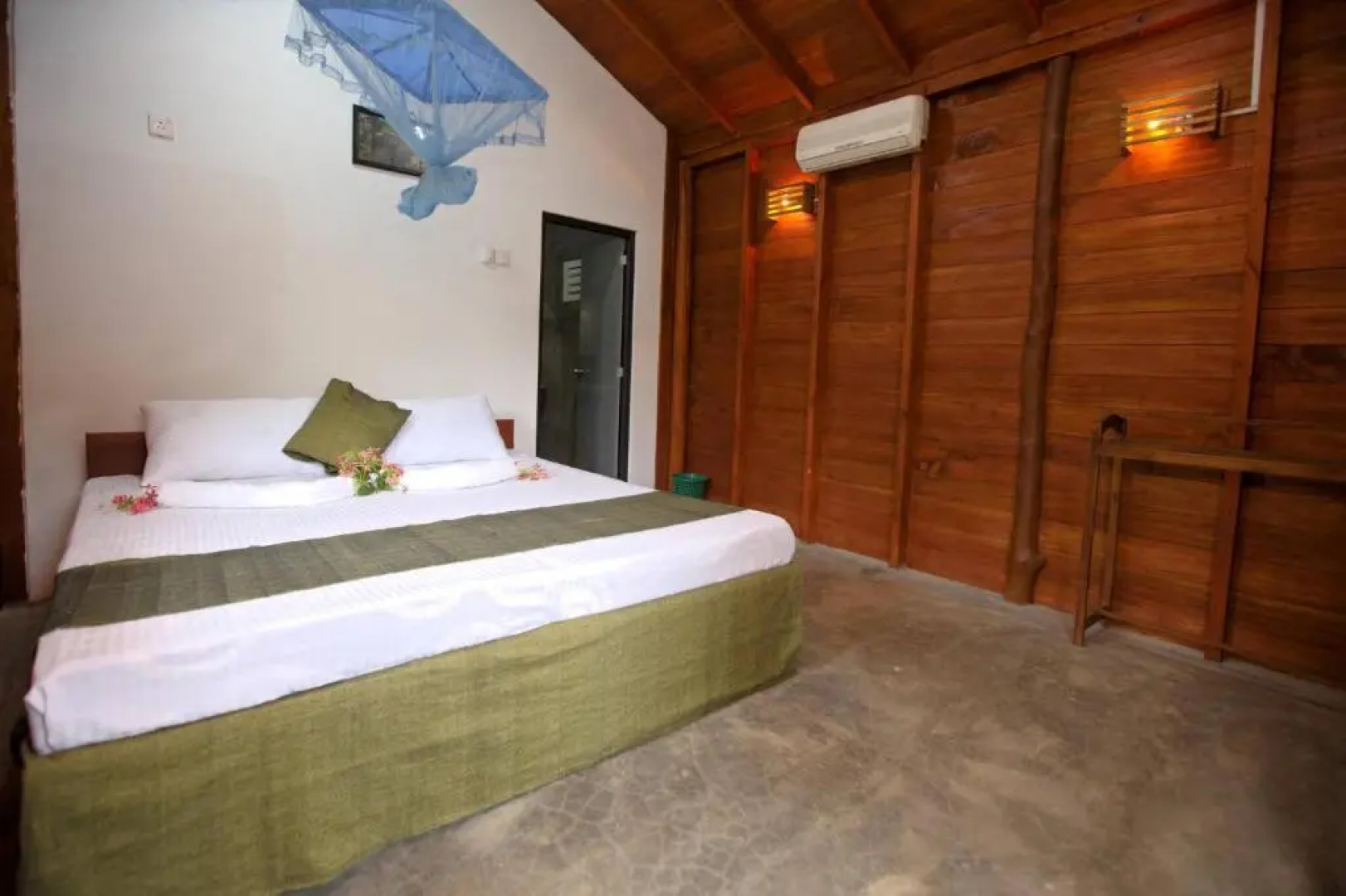 mastodon valley safari resort