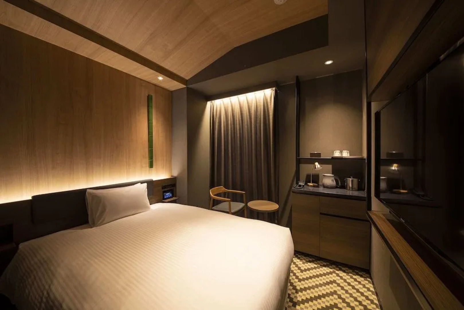 Отель Keihan Tenmabashi Ekimae