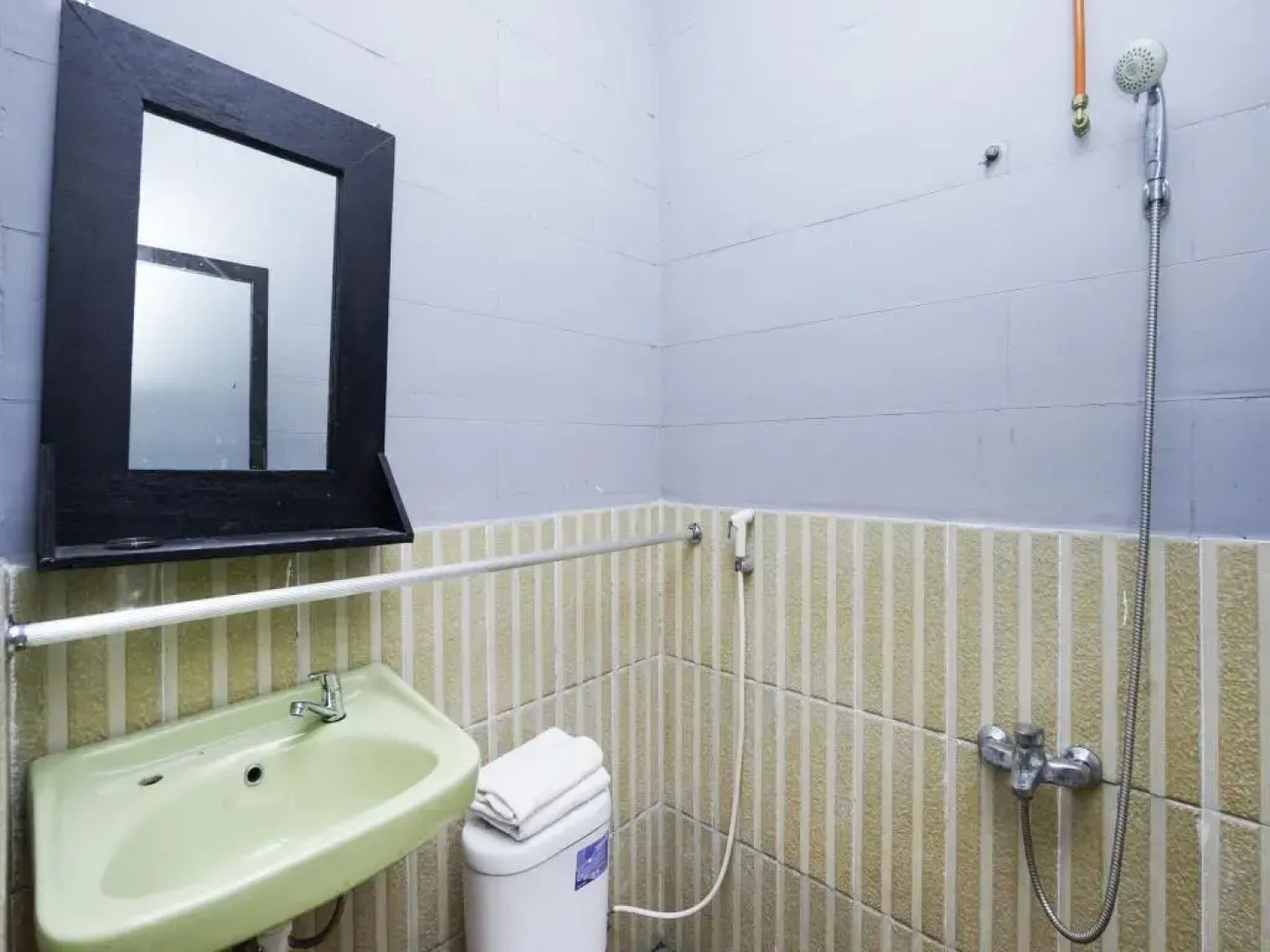 Super Oyo Flagship 1511 Galaxy Inn