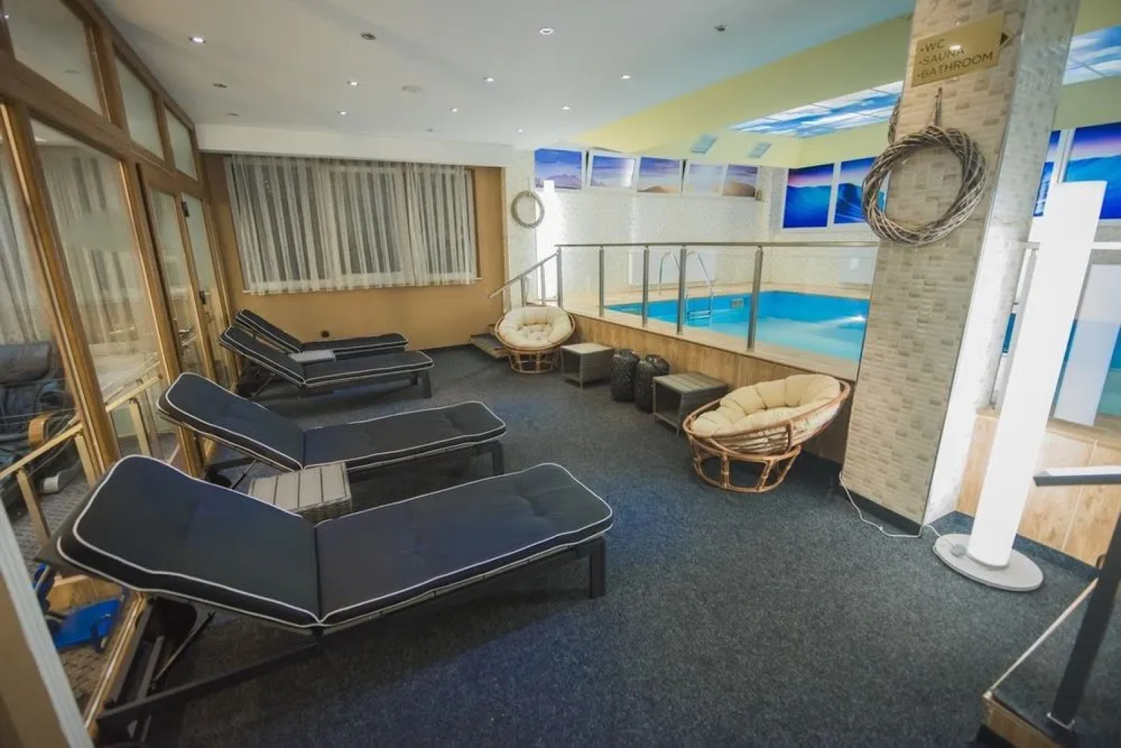 La Familia Residence