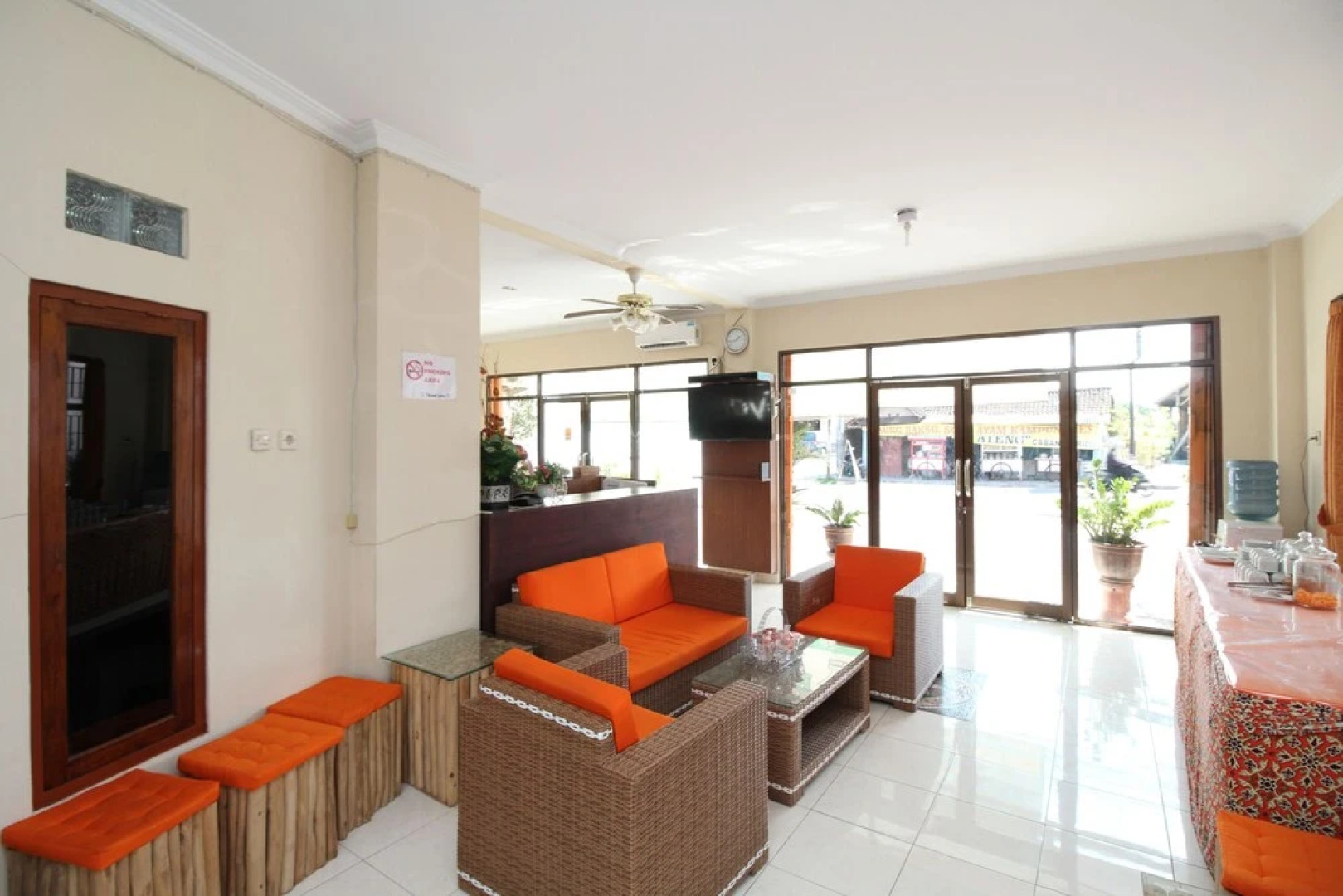 Airy Syariah Bangunharjo Parangtritis KM 4 303 Yogyakarta