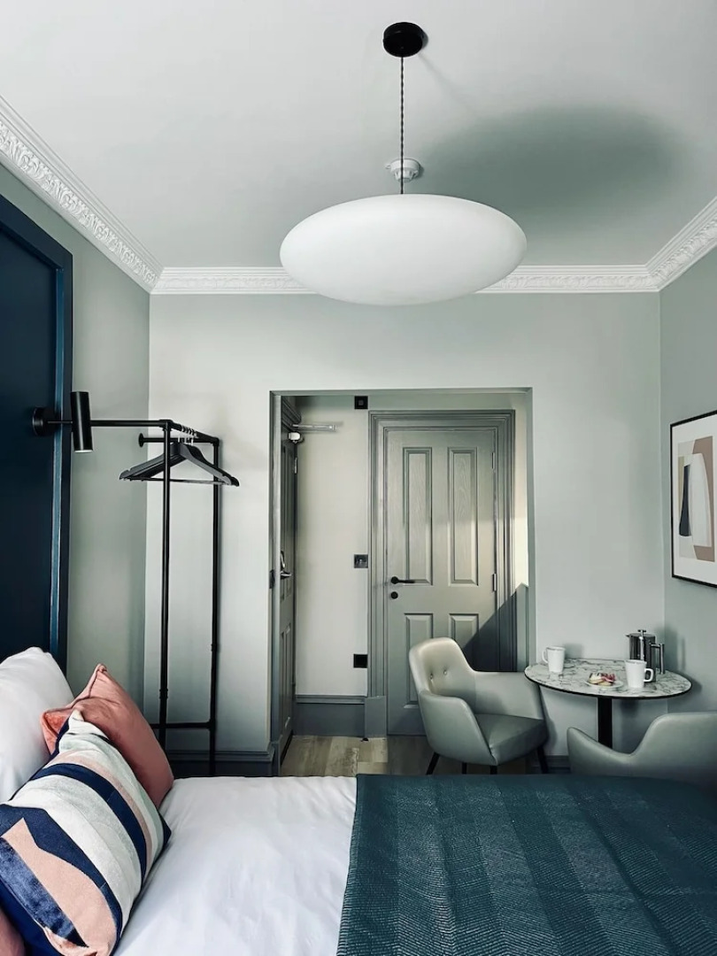 Room in the Borders - 1 Sime Place