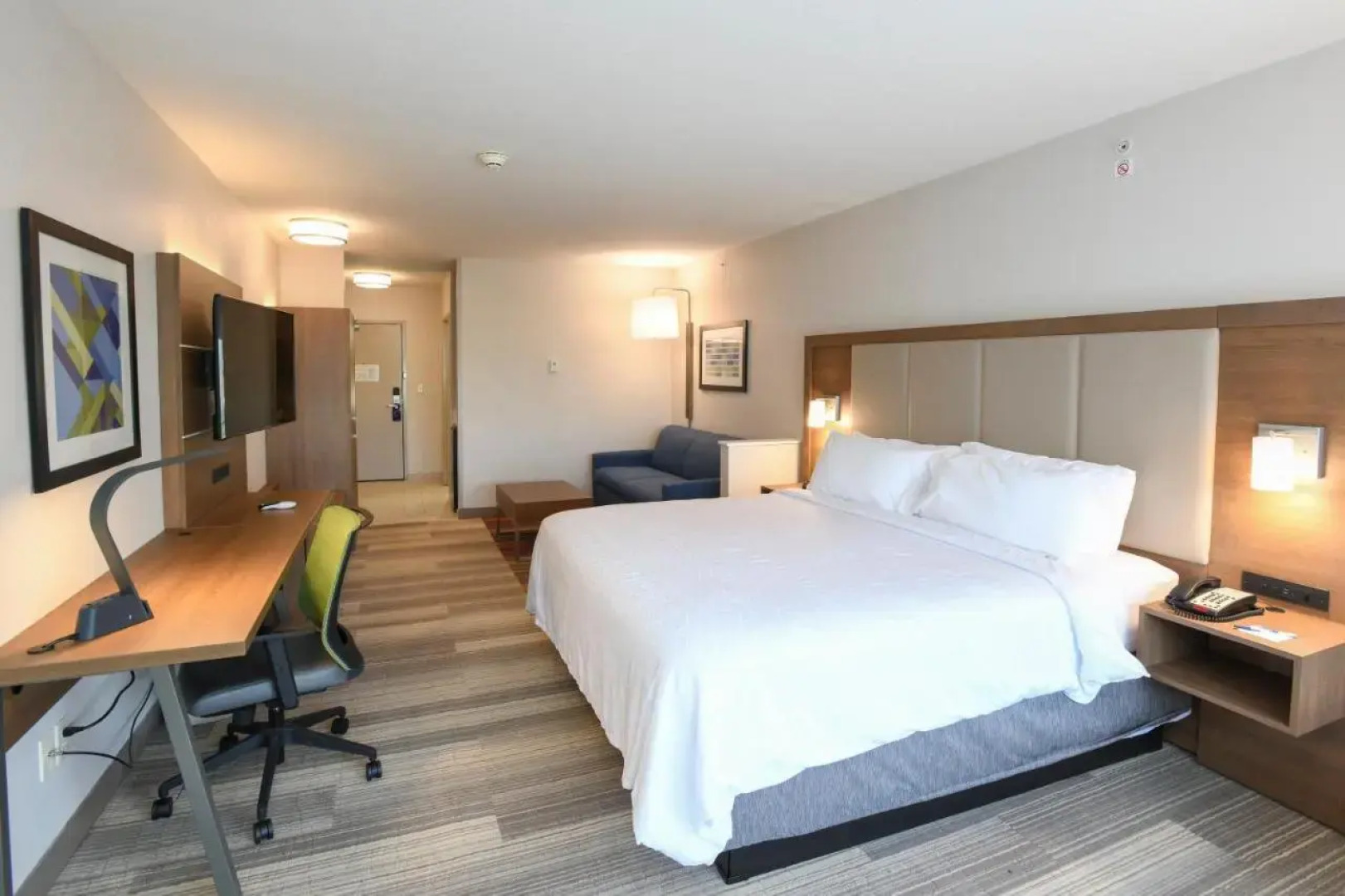 Holiday Inn Exp Richwood Cincinnati S