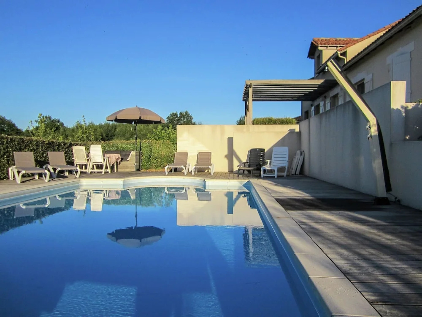 Luxury Villa With Private Pool Overlooking a Challenging 18-hole Golf Course