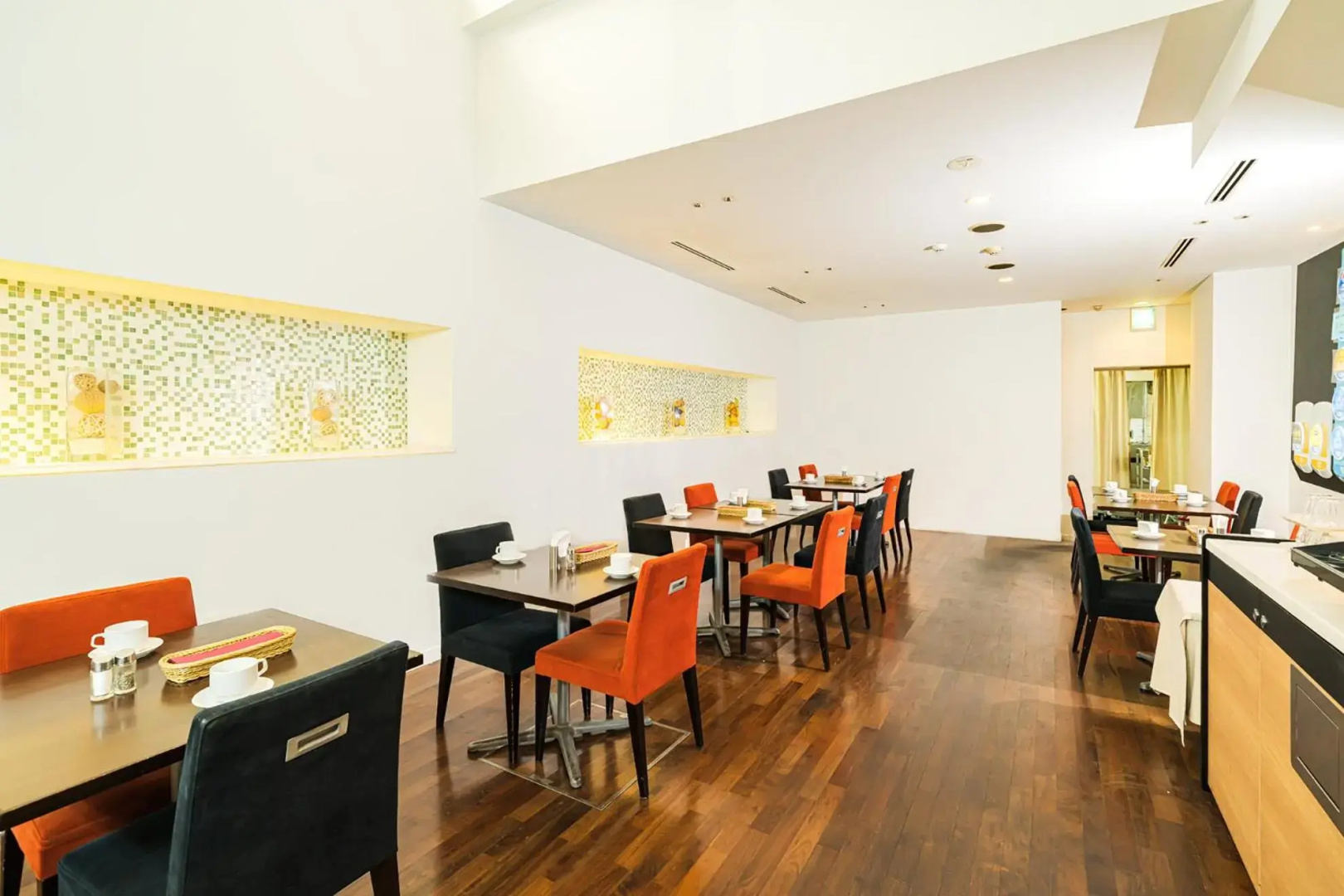 kanda station hotel