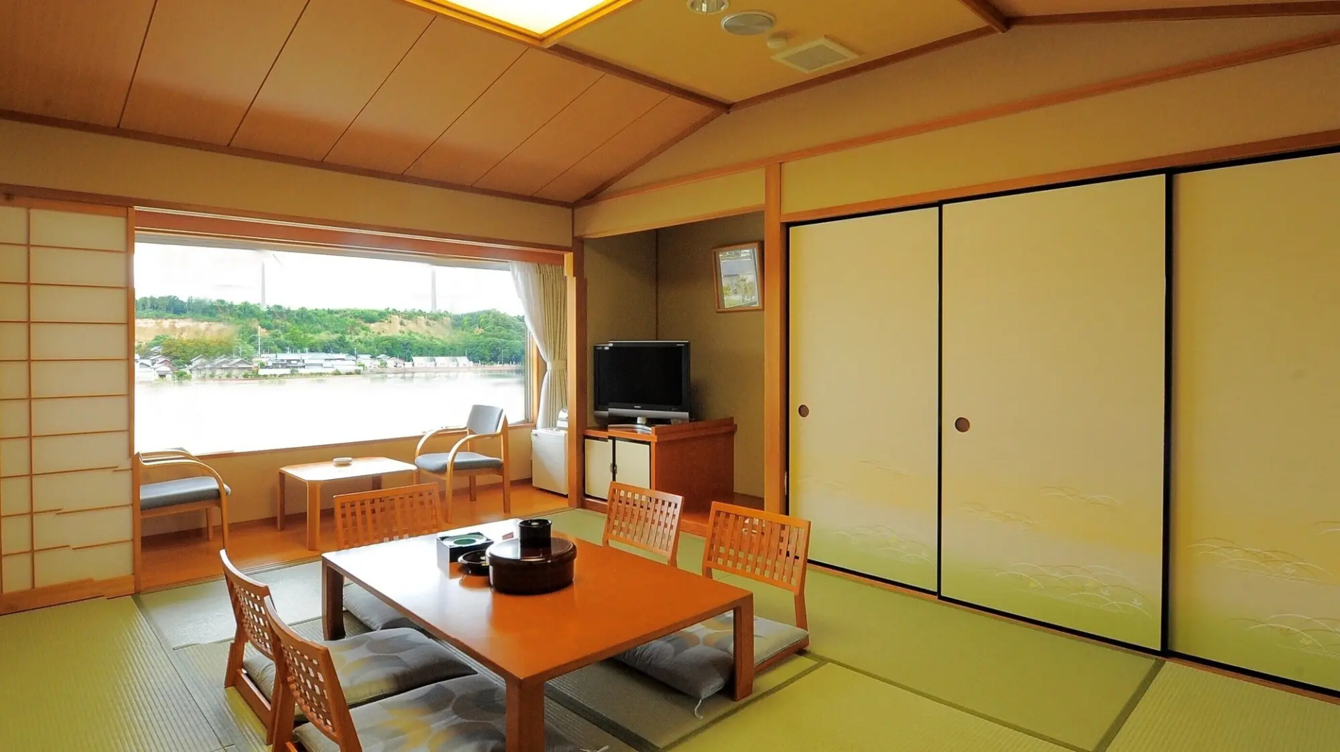 Awarakitagata Onsen Kohanso Hanayurari