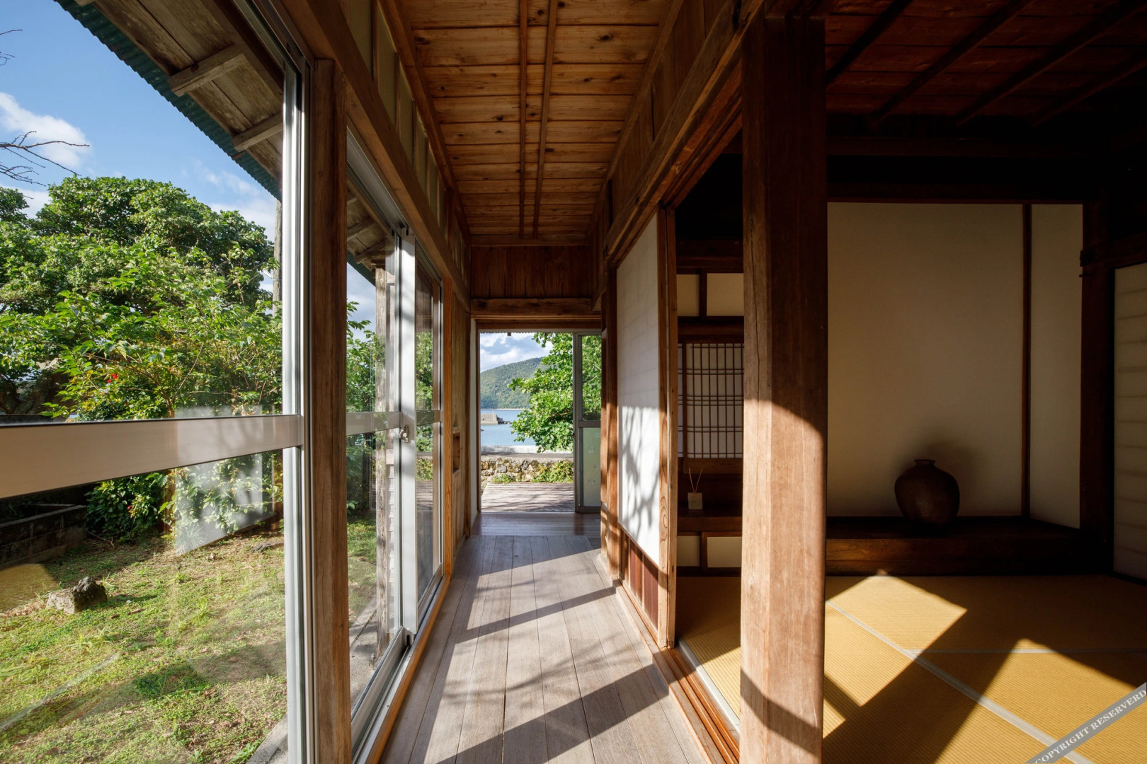 Denpaku Lily No Ie <Amamioshima>