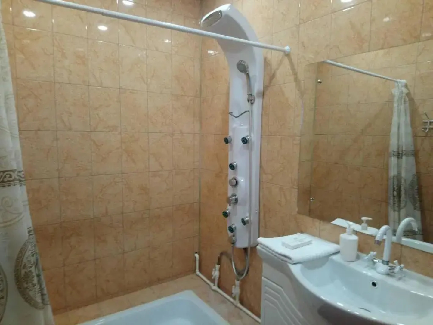 Lux Guesthouse